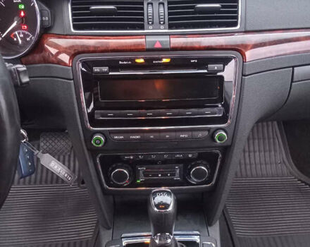 Серый Шкода Суперб, объемом двигателя 1.8 л и пробегом 184 тыс. км за 9700 $, фото 58 на Automoto.ua