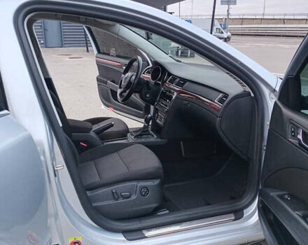 Серый Шкода Суперб, объемом двигателя 1.8 л и пробегом 184 тыс. км за 9700 $, фото 37 на Automoto.ua