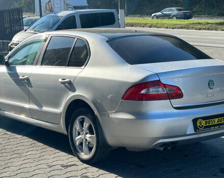 Сірий Шкода Суперб, об'ємом двигуна 1.6 л та пробігом 267 тис. км за 8800 $, фото 3 на Automoto.ua