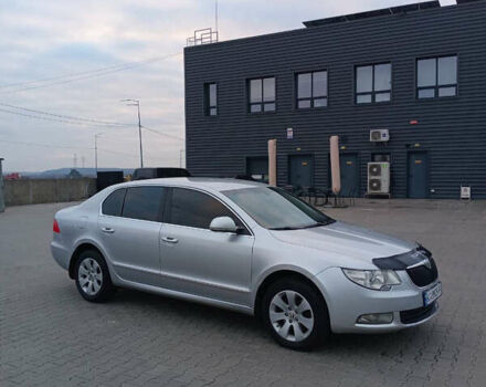 Серый Шкода Суперб, объемом двигателя 1.8 л и пробегом 184 тыс. км за 9700 $, фото 4 на Automoto.ua