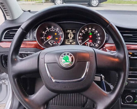 Серый Шкода Суперб, объемом двигателя 1.8 л и пробегом 184 тыс. км за 9700 $, фото 53 на Automoto.ua