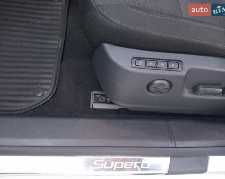 Серый Шкода Суперб, объемом двигателя 1.8 л и пробегом 184 тыс. км за 9700 $, фото 44 на Automoto.ua