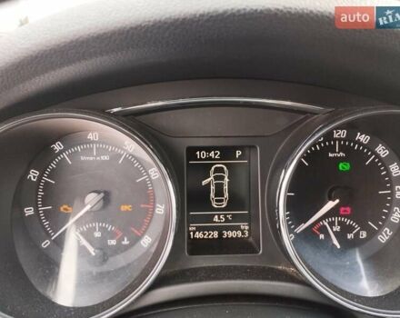 Серый Шкода Суперб, объемом двигателя 1.8 л и пробегом 146 тыс. км за 12000 $, фото 4 на Automoto.ua