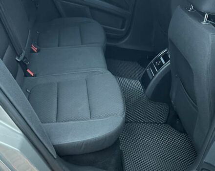 Серый Шкода Суперб, объемом двигателя 1.8 л и пробегом 230 тыс. км за 10300 $, фото 11 на Automoto.ua