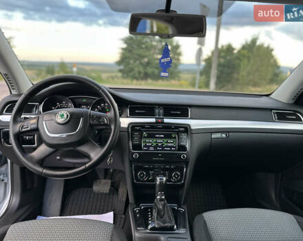 Сірий Шкода Суперб, об'ємом двигуна 1.8 л та пробігом 205 тис. км за 8850 $, фото 55 на Automoto.ua