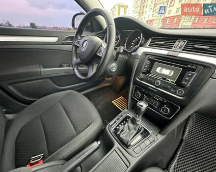 Серый Шкода Суперб, объемом двигателя 1.97 л и пробегом 281 тыс. км за 12900 $, фото 37 на Automoto.ua