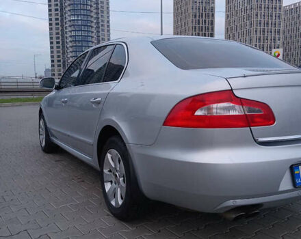 Серый Шкода Суперб, объемом двигателя 1.8 л и пробегом 184 тыс. км за 9700 $, фото 20 на Automoto.ua