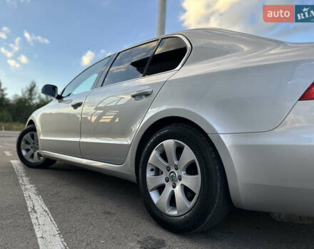Сірий Шкода Суперб, об'ємом двигуна 1.8 л та пробігом 205 тис. км за 8850 $, фото 27 на Automoto.ua