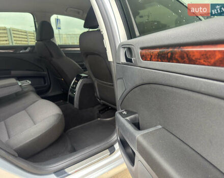 Сірий Шкода Суперб, об'ємом двигуна 1.8 л та пробігом 184 тис. км за 8300 $, фото 21 на Automoto.ua