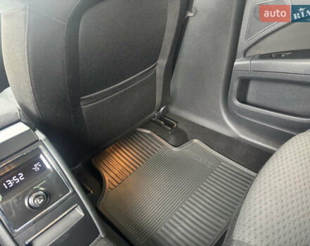 Сірий Шкода Суперб, об'ємом двигуна 1.8 л та пробігом 184 тис. км за 8300 $, фото 19 на Automoto.ua