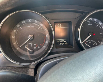 Сірий Шкода Суперб, об'ємом двигуна 1.6 л та пробігом 267 тис. км за 8800 $, фото 9 на Automoto.ua