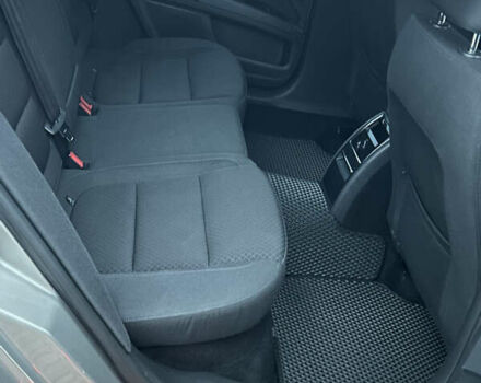 Серый Шкода Суперб, объемом двигателя 1.8 л и пробегом 230 тыс. км за 10300 $, фото 10 на Automoto.ua