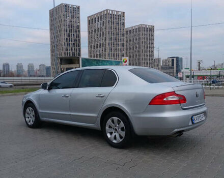 Серый Шкода Суперб, объемом двигателя 1.8 л и пробегом 184 тыс. км за 9700 $, фото 6 на Automoto.ua