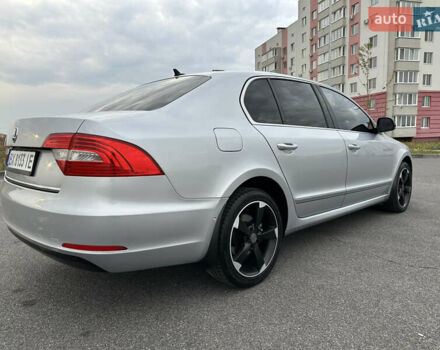 Серый Шкода Суперб, объемом двигателя 1.97 л и пробегом 281 тыс. км за 12900 $, фото 15 на Automoto.ua