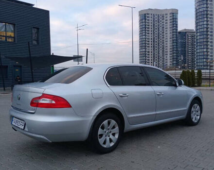 Серый Шкода Суперб, объемом двигателя 1.8 л и пробегом 184 тыс. км за 9700 $, фото 7 на Automoto.ua