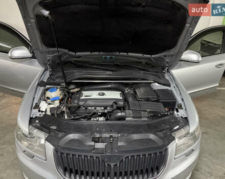 Серый Шкода Суперб, объемом двигателя 1.8 л и пробегом 292 тыс. км за 9200 $, фото 11 на Automoto.ua