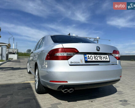 Серый Шкода Суперб, объемом двигателя 2 л и пробегом 295 тыс. км за 11200 $, фото 4 на Automoto.ua