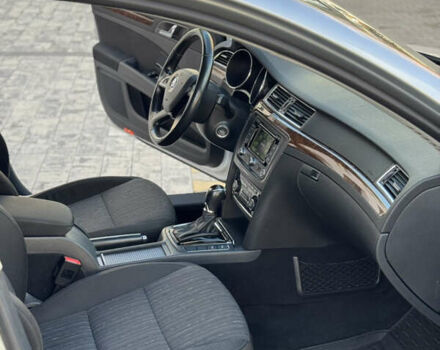 Серый Шкода Суперб, объемом двигателя 2 л и пробегом 282 тыс. км за 11900 $, фото 47 на Automoto.ua