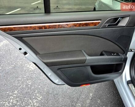 Серый Шкода Суперб, объемом двигателя 1.8 л и пробегом 167 тыс. км за 11800 $, фото 27 на Automoto.ua