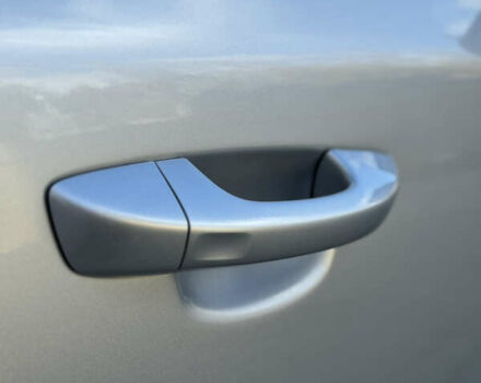 Серый Шкода Суперб, объемом двигателя 2 л и пробегом 282 тыс. км за 11900 $, фото 19 на Automoto.ua