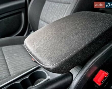 Серый Шкода Суперб, объемом двигателя 1.8 л и пробегом 167 тыс. км за 11800 $, фото 19 на Automoto.ua