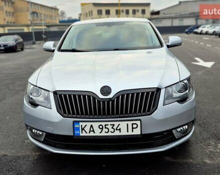 Серый Шкода Суперб, объемом двигателя 1.8 л и пробегом 167 тыс. км за 11800 $, фото 2 на Automoto.ua