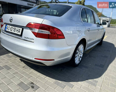 Серый Шкода Суперб, объемом двигателя 2 л и пробегом 295 тыс. км за 11200 $, фото 3 на Automoto.ua