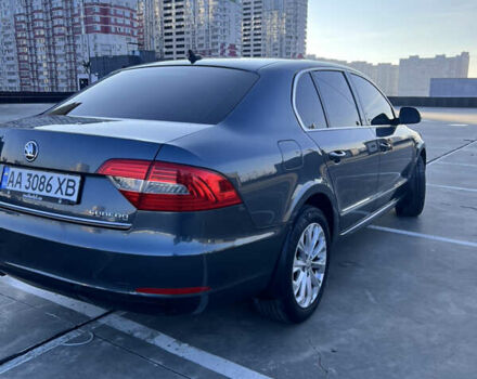 Сірий Шкода Суперб, об'ємом двигуна 1.97 л та пробігом 181 тис. км за 17500 $, фото 9 на Automoto.ua