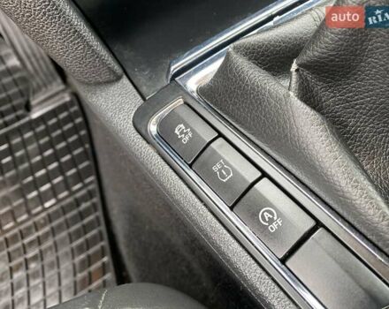 Сірий Шкода Суперб, об'ємом двигуна 2 л та пробігом 315 тис. км за 10800 $, фото 47 на Automoto.ua