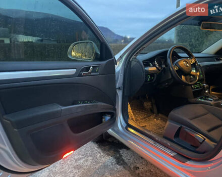 Серый Шкода Суперб, объемом двигателя 2 л и пробегом 300 тыс. км за 11600 $, фото 12 на Automoto.ua