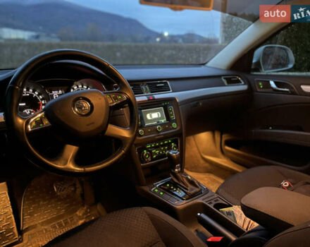 Серый Шкода Суперб, объемом двигателя 2 л и пробегом 300 тыс. км за 11600 $, фото 10 на Automoto.ua