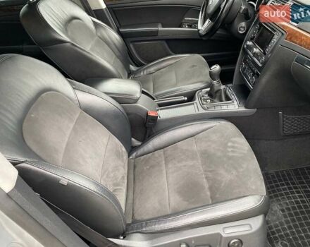 Сірий Шкода Суперб, об'ємом двигуна 2 л та пробігом 315 тис. км за 10800 $, фото 30 на Automoto.ua