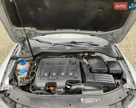 Сірий Шкода Суперб, об'ємом двигуна 2 л та пробігом 315 тис. км за 10800 $, фото 55 на Automoto.ua