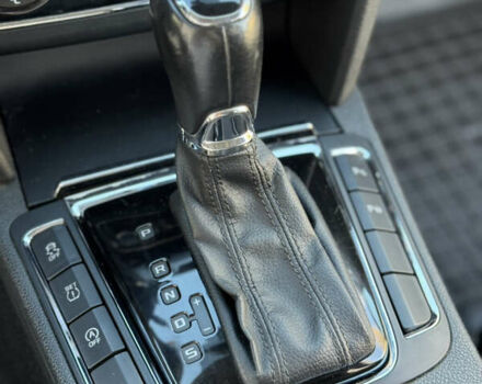 Серый Шкода Суперб, объемом двигателя 2 л и пробегом 282 тыс. км за 11900 $, фото 38 на Automoto.ua