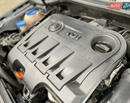 Сірий Шкода Суперб, об'ємом двигуна 2 л та пробігом 315 тис. км за 10800 $, фото 59 на Automoto.ua