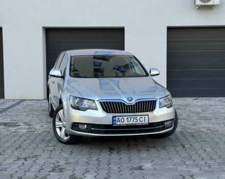 Серый Шкода Суперб, объемом двигателя 2 л и пробегом 282 тыс. км за 11900 $, фото 5 на Automoto.ua