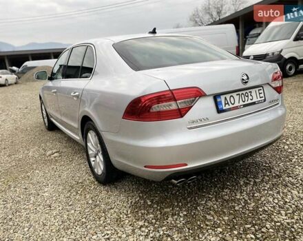 Сірий Шкода Суперб, об'ємом двигуна 2 л та пробігом 315 тис. км за 10800 $, фото 4 на Automoto.ua