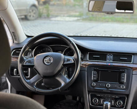 Серый Шкода Суперб, объемом двигателя 2 л и пробегом 282 тыс. км за 11900 $, фото 28 на Automoto.ua