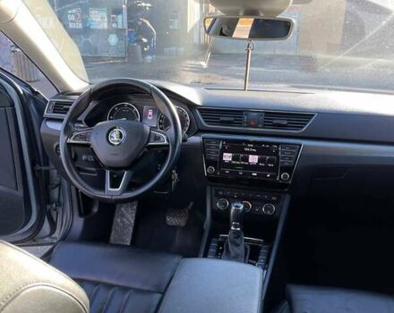 Серый Шкода Суперб, объемом двигателя 1.97 л и пробегом 247 тыс. км за 16100 $, фото 5 на Automoto.ua