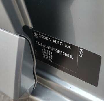 Серый Шкода Суперб, объемом двигателя 1.8 л и пробегом 174 тыс. км за 16900 $, фото 25 на Automoto.ua