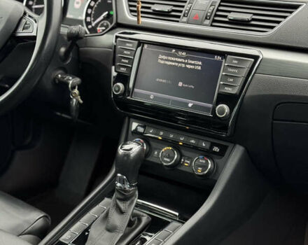 Сірий Шкода Суперб, об'ємом двигуна 2 л та пробігом 246 тис. км за 15900 $, фото 37 на Automoto.ua