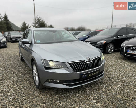 Сірий Шкода Суперб, об'ємом двигуна 2 л та пробігом 246 тис. км за 15900 $, фото 3 на Automoto.ua