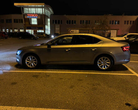 Серый Шкода Суперб, объемом двигателя 1.6 л и пробегом 250 тыс. км за 17371 $, фото 37 на Automoto.ua