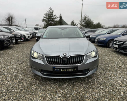 Сірий Шкода Суперб, об'ємом двигуна 2 л та пробігом 246 тис. км за 15900 $, фото 5 на Automoto.ua