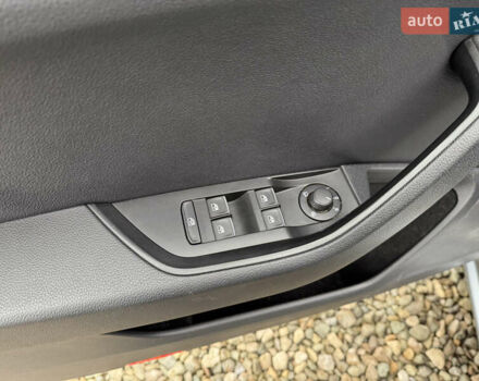 Сірий Шкода Суперб, об'ємом двигуна 2 л та пробігом 246 тис. км за 15900 $, фото 19 на Automoto.ua