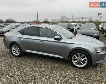 Сірий Шкода Суперб, об'ємом двигуна 2 л та пробігом 246 тис. км за 15900 $, фото 16 на Automoto.ua