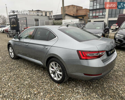 Сірий Шкода Суперб, об'ємом двигуна 2 л та пробігом 246 тис. км за 15900 $, фото 10 на Automoto.ua