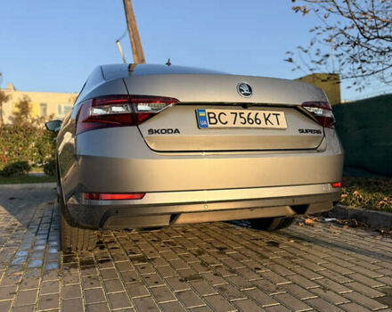 Серый Шкода Суперб, объемом двигателя 1.6 л и пробегом 250 тыс. км за 17371 $, фото 40 на Automoto.ua