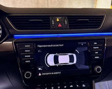 Серый Шкода Суперб, объемом двигателя 1.6 л и пробегом 250 тыс. км за 17371 $, фото 3 на Automoto.ua