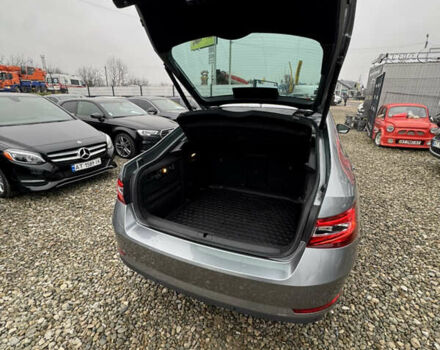 Сірий Шкода Суперб, об'ємом двигуна 2 л та пробігом 246 тис. км за 15900 $, фото 28 на Automoto.ua